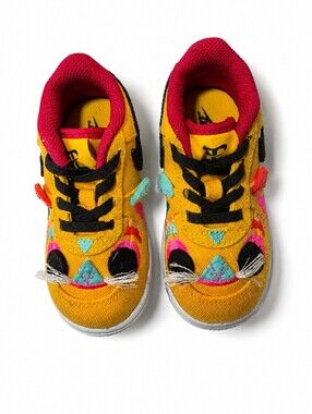 NIKE | Air Force Chinese New Year - University Gold